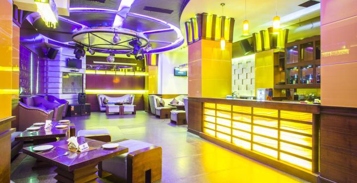 Hotel Royal Cliff Kanpur Zewnętrze zdjęcie