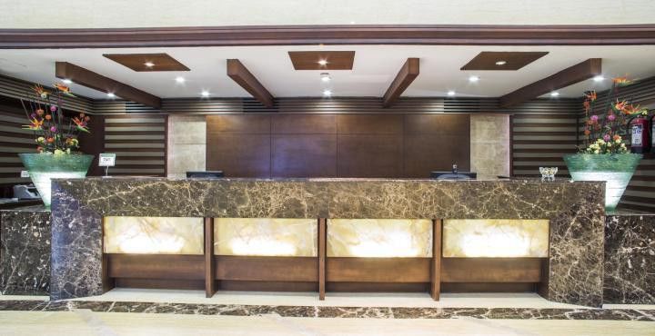 Hotel Royal Cliff Kanpur Zewnętrze zdjęcie
