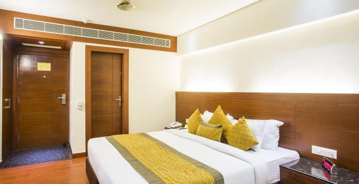 Hotel Royal Cliff Kanpur Zewnętrze zdjęcie
